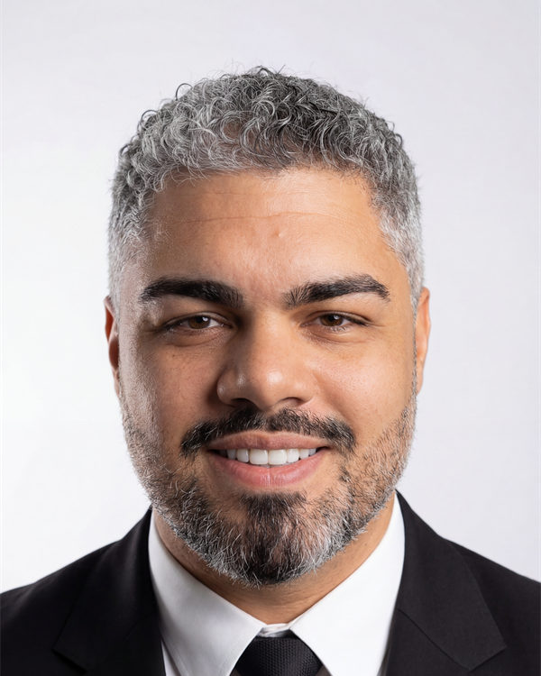 Erick Antunes, criador de conteúdo com IA